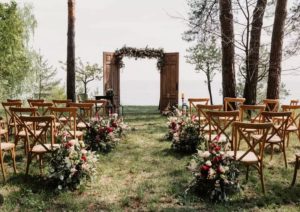 Tendances mariage 2023 : la cérémonie en plein air